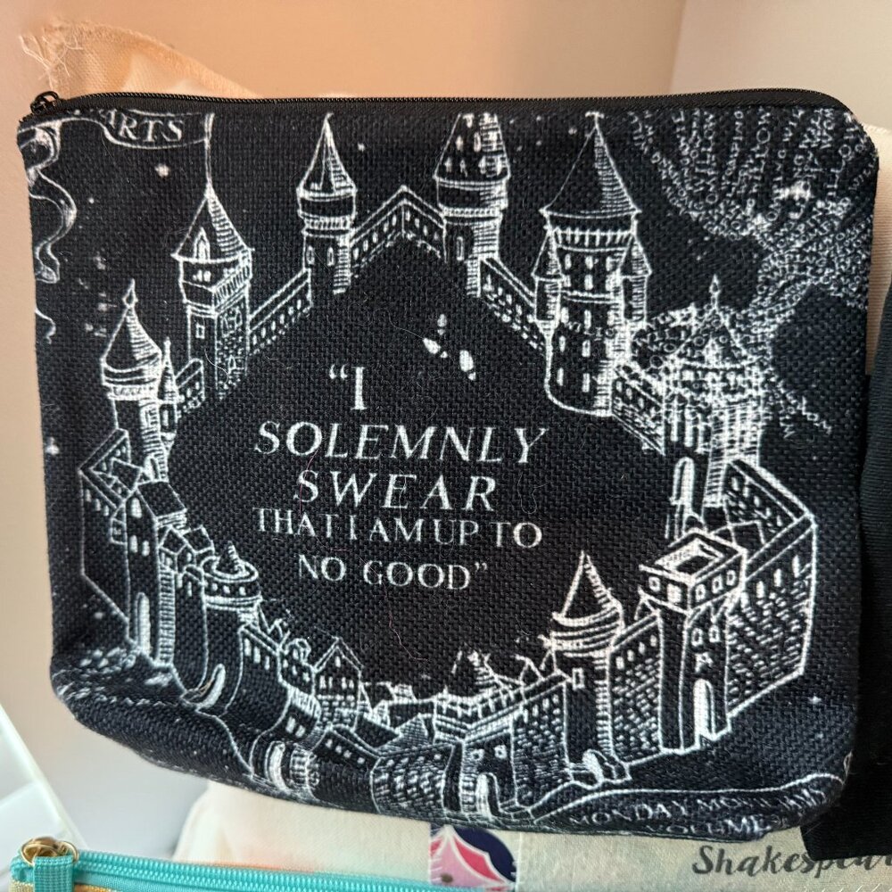 Cosmetic Bag Bundle - 9 bags - Picture 2 of 10